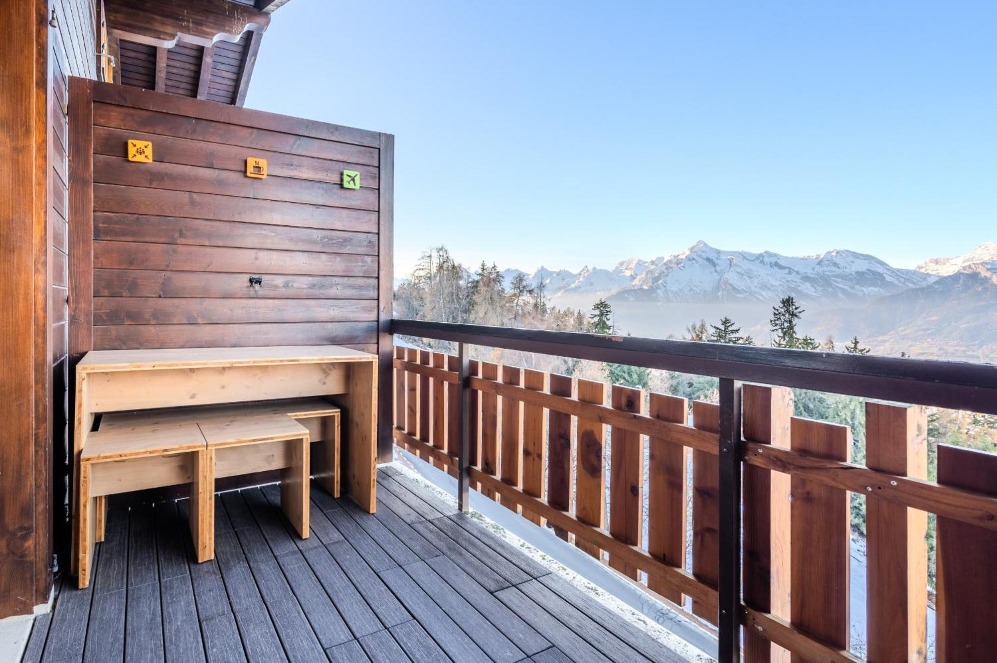 Mayens De L'Ours Mountain & Center Apartments By Alpvision Residences Agettes Экстерьер фото