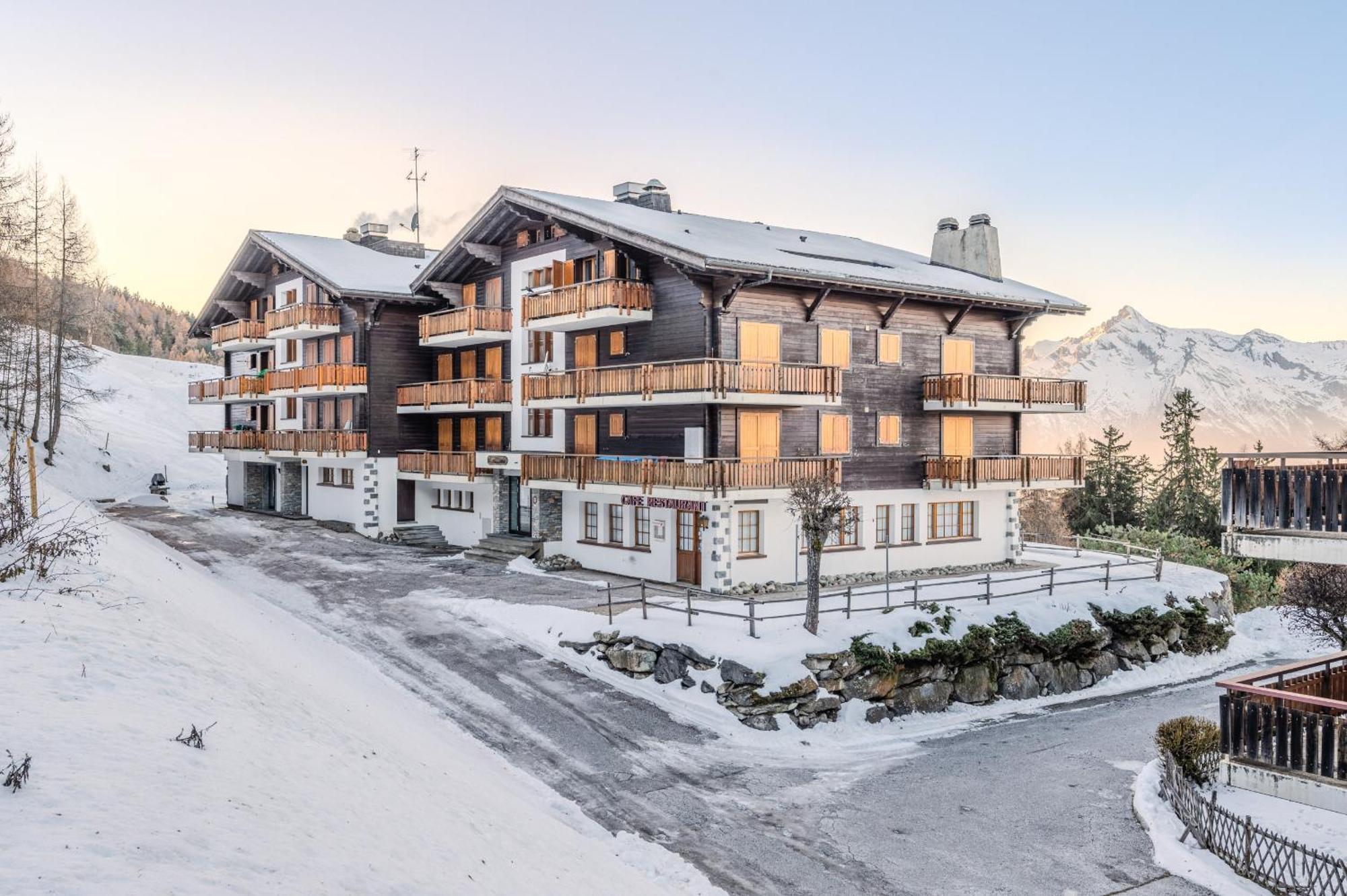 Mayens De L'Ours Mountain & Center Apartments By Alpvision Residences Agettes Экстерьер фото